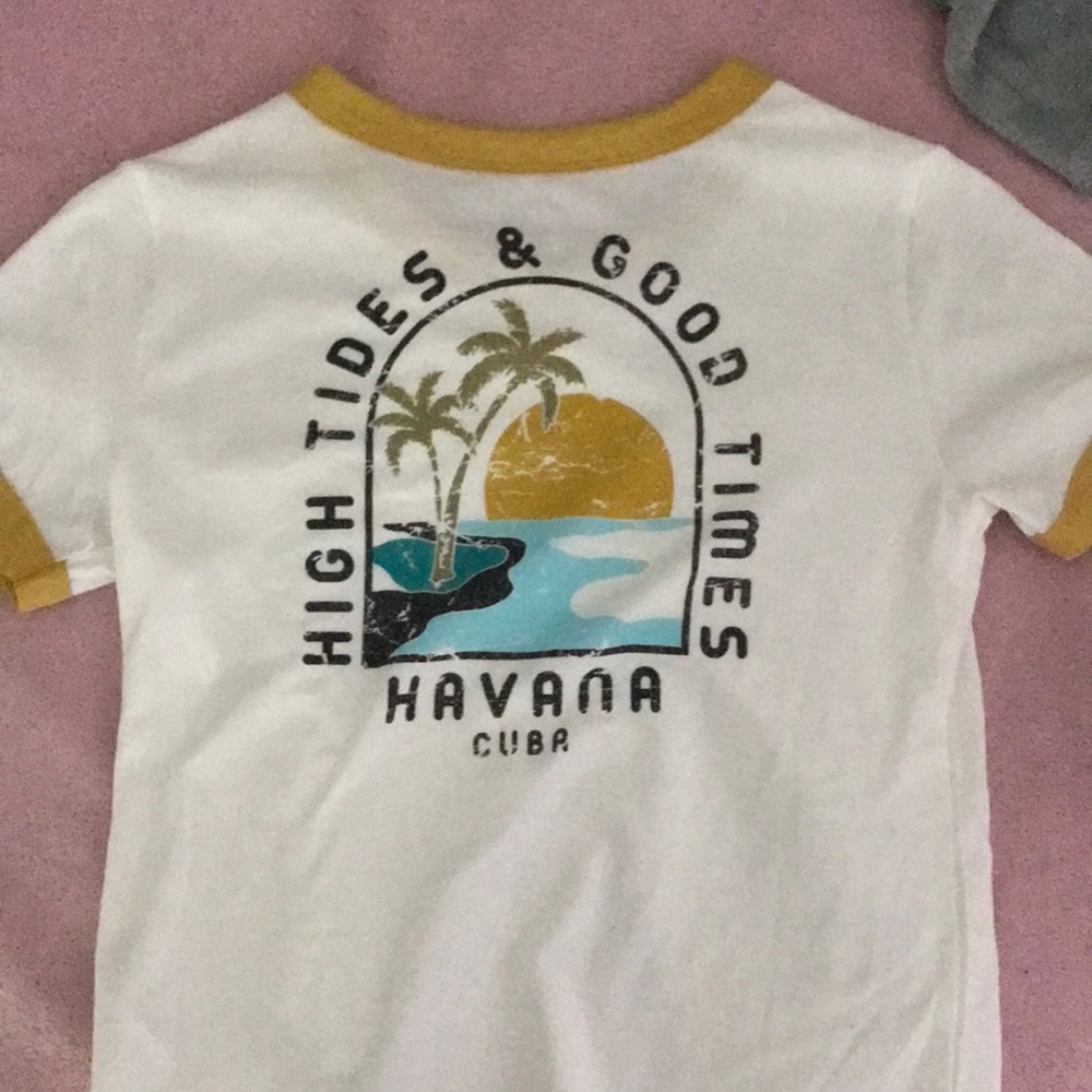 loose baby tee